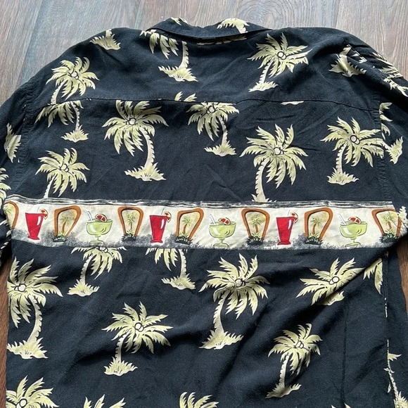 Men's Pierre Cardin Vintage Tropical Shirt | Beach | Vacation | Palm Trees - Picture 8 of 8